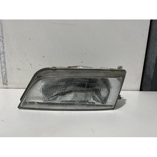 Nissan Maxima Left Head Light A32 02/1995-11/1999