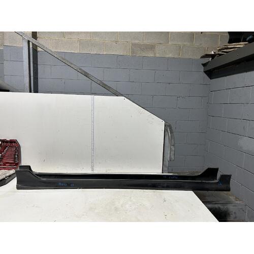 Toyota Corolla Side Skirts ZZE122 12/2001-04/2007