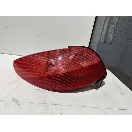 Peugeot 206 Left Tail Light T1 10/1999-05/2003