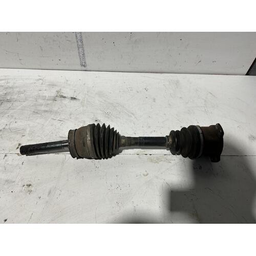 Nissan Navara Right Front Drive Shaft D22 04/1997-08/2015