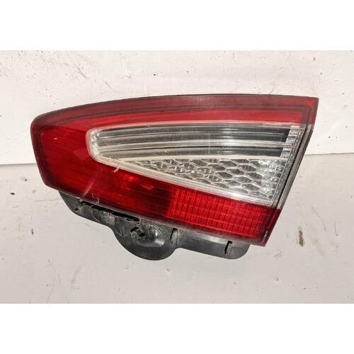 Ford Mondeo Right Tailgate Light MC 11/2010-12/2014