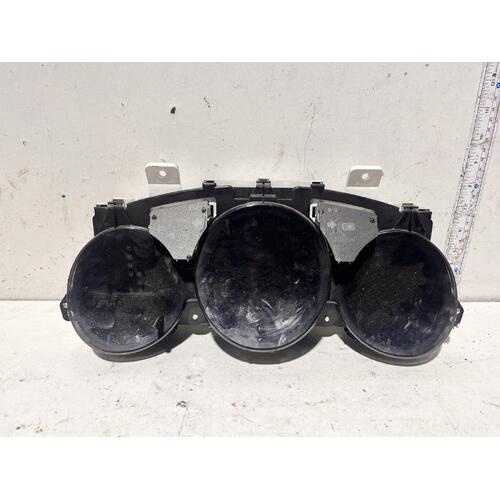 Lexus ES300 Instrument Cluster MCV30 10/2001-12/2005