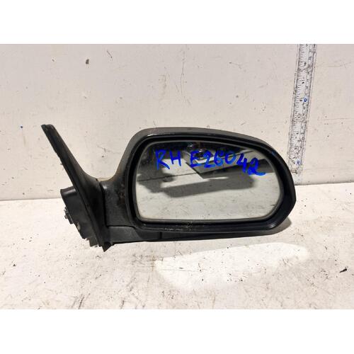 Hyundai ELANTRA Right Door Mirror XD Power 10/03-07/06