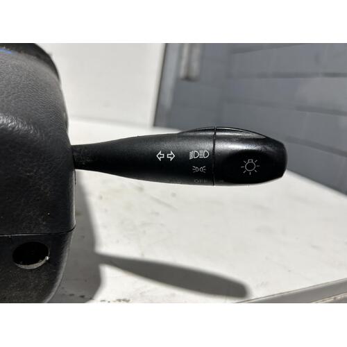 Kia K2900 Flasher Switch PU3 03/2008-12/2014