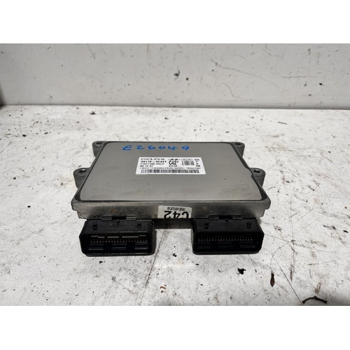 Kia CARNIVAL ECU VQ 3.8 Essence G6DA Auto 01-06-05/10