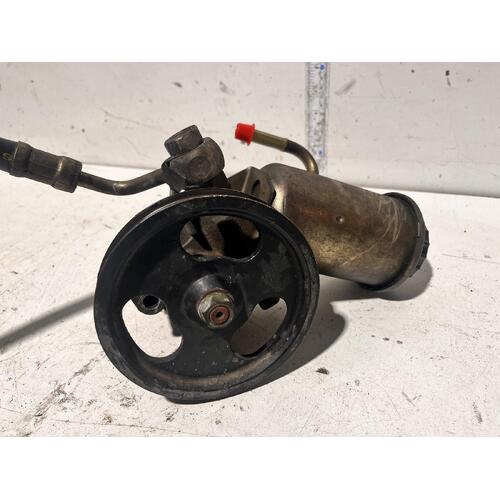 Toyota REGIUS Steering Pump VCH10 Van 95-02 