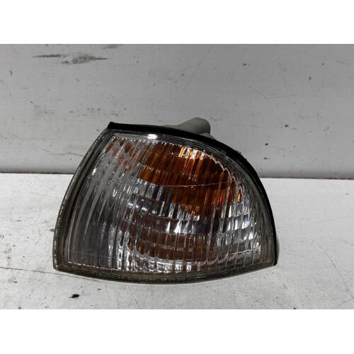 Daewoo Cielo Left Corner Light 10/1995-12/1998