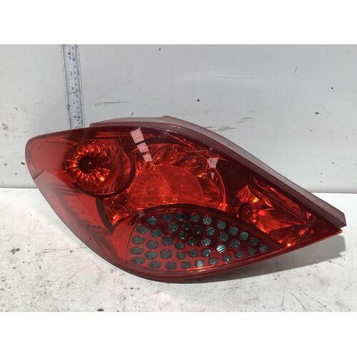 Peugeot 207 Left Tail Light A7 04/2006-12/2012