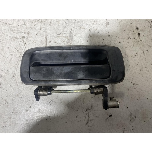 Lexus LS400 Right Rear Outer Door Handle UCF20 03/1990-11/2000