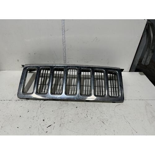 Jeep Commander Grille XH 05/2006-03/2010