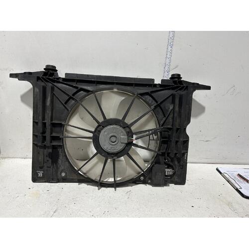 Toyota Corolla Radiator Fan Assembly ZRE152 03/2007-10/2013