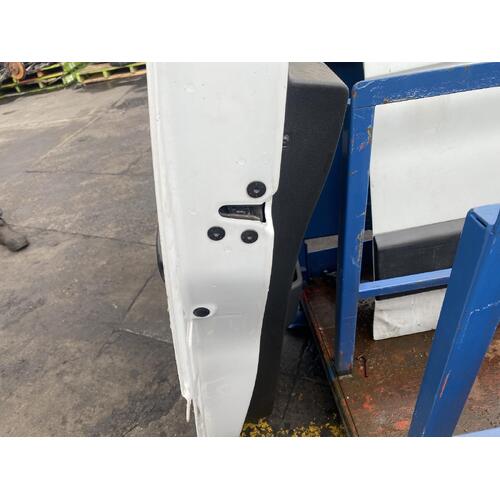 Renault Master Left Front Door Lock Mechanism X62 09/2011-Current