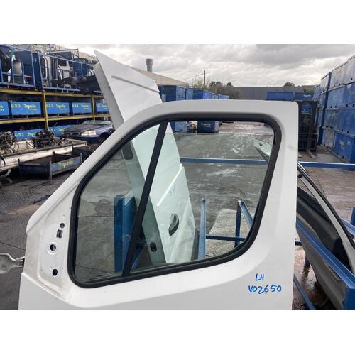 Renault Master Left Front Door 1/4 Glass X62 09/2011-Current