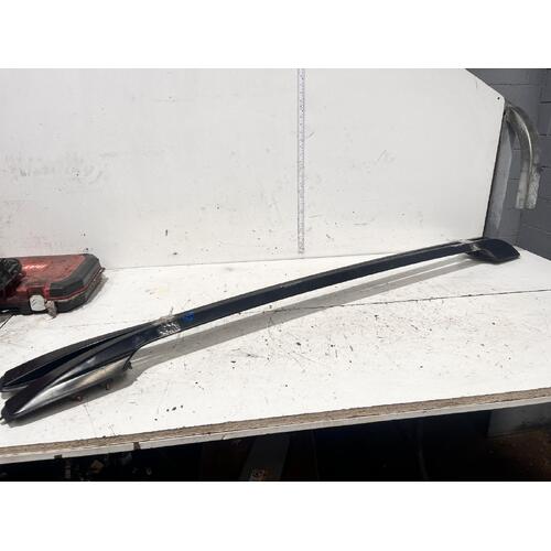 Toyota RAV4 Roof Rails ACA33 11/2005-11/2012