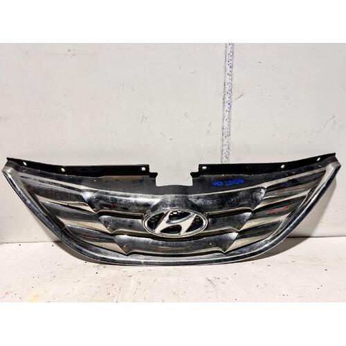 Hyundai i45 Grille YF 02/2010-05/2013