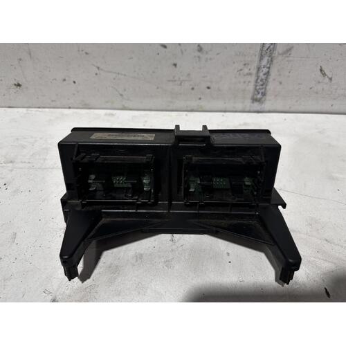 Jeep Commander Engine Bay Fuse Box XH 05/2006-03/2010