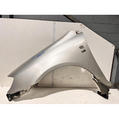 Toyota COROLLA Left Guard ZZE122 Sedan 04/04-06/07