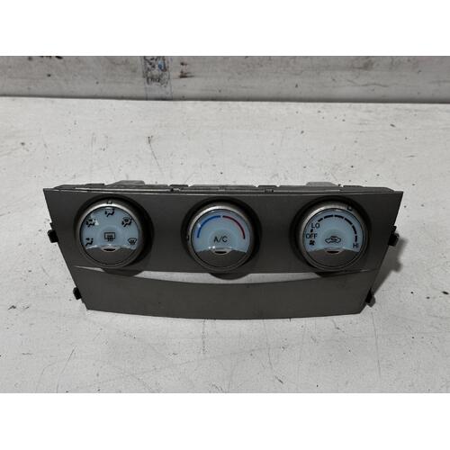 Toyota Camry Heater Controls ACV40 06/2006-11/2011