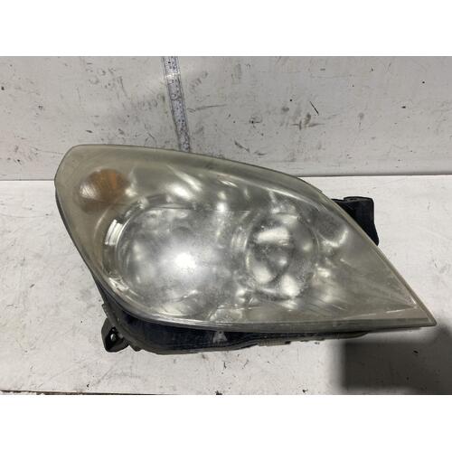 Holden Astra Right Head Light AH 10/2006-08/2009