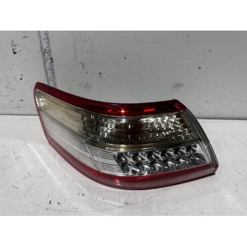 Toyota Camry Left Tail Light AHV40 12/2009-11/2011