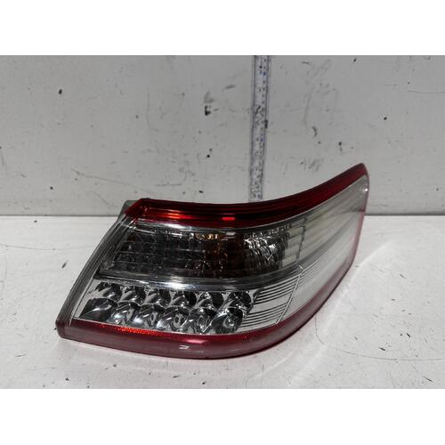 Toyota Camry Right Tail Light AHV40 12/2009-11/2011