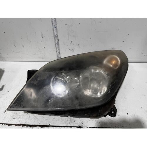 Holden Astra Left Head Light AH 10/2004-08/2009
