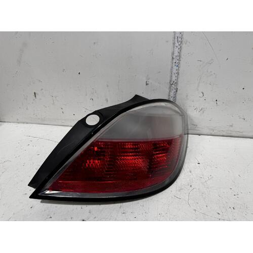 Holden Astra Right Tail Light AH 10/2004-08/2009