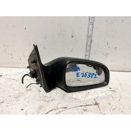Holden ASTRA Right Door Mirror AH 5DR Hatch 10/04-08/09
