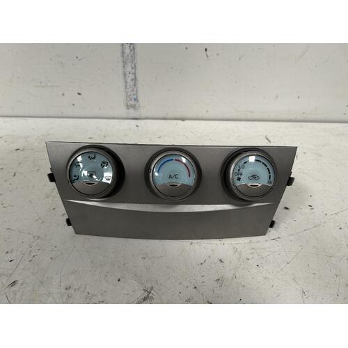 Toyota Camry Heater Controls ACV40 06/2006-11/2011