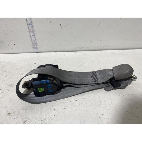 KIA Carnival Right Front Seat Belt SI 09/1999-09/2006