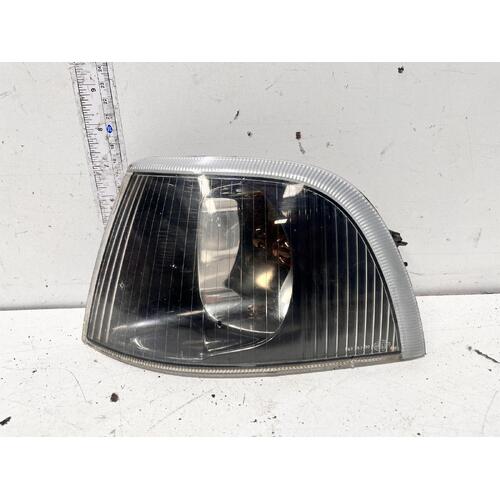 Volvo S40 Left Corner Light  03/97-01/02 