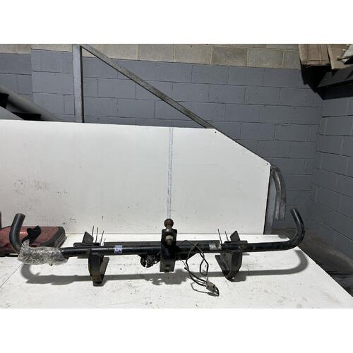 Hayman Reese Brand Towbar to suit Toyota Hiace TRH201 03/2005-04/2019