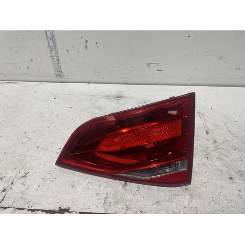 Audi A4 Right Tailgate Rear Garnish ZZE122 02/2008-06/2012