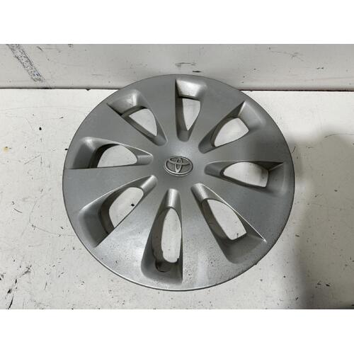 Toyota Prius C Wheel Cover / Hub Cap NHP10 12/2011-03/2020