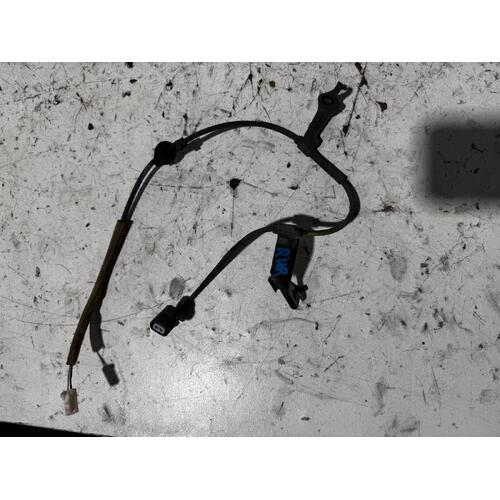 Toyota Avensis Right Rear ABS Sensor ACM21 12/2001-12/2010