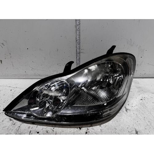 Toyota Avensis Left Head Light ACM21 12/2003-12/2010