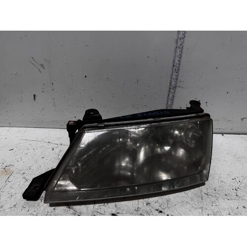 Toyota Avalon Left Head Light MCX10 07/2000-09/2003