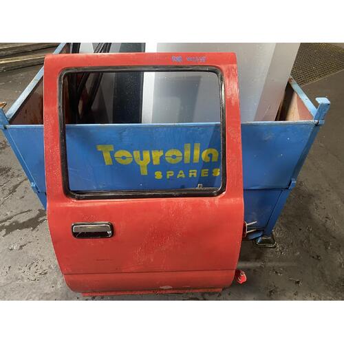 Toyota Hilux Right Rear Door Glass LN106 10/1988-09/1997