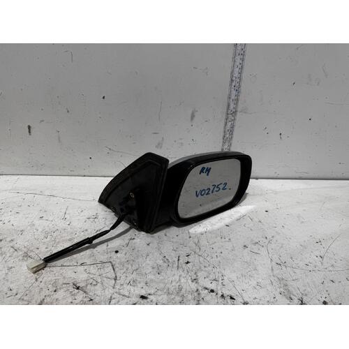 Toyota RAV4 Right Door Mirror ACA21 07/2000-10/2005