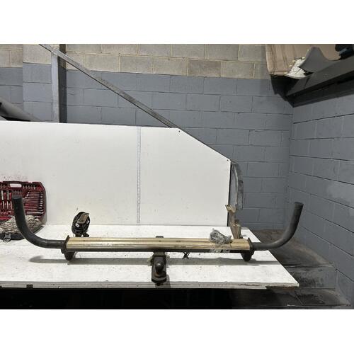 Aftermarket Towbar to suit Toyota Tarago ACR30 06/2000-02/2006
