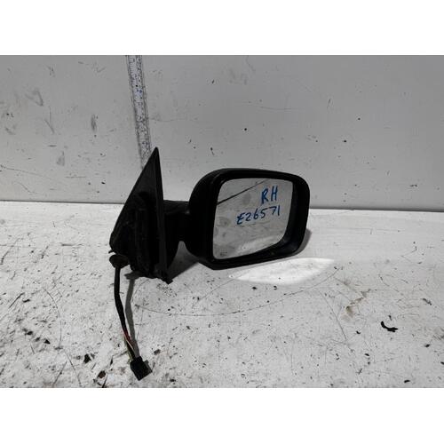 Jeep Cherokee Right Door Mirror KJ 09/2001-12/2007