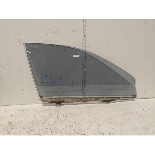 Toyota Corolla Right Front Door Glass ZZE122 12/1001-06/2007