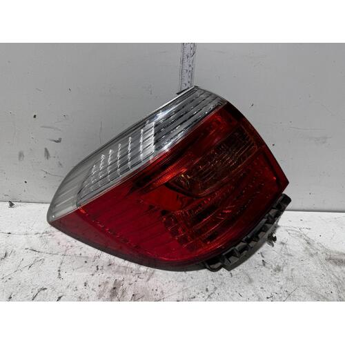 Toyota Kluger Left Tail Light GSU40 05/2007-07/2010