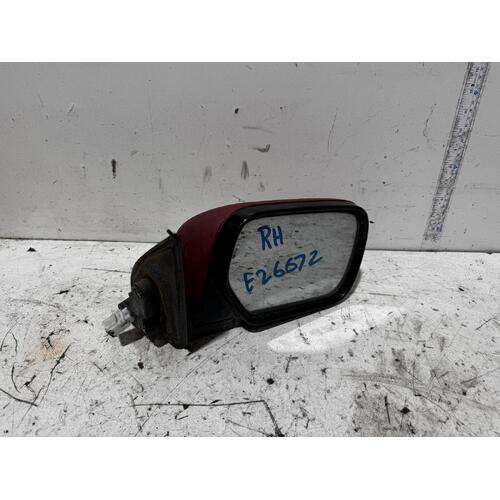 Mitsubishi Outlander Right Door Mirror ZE 12/2002-10/2006