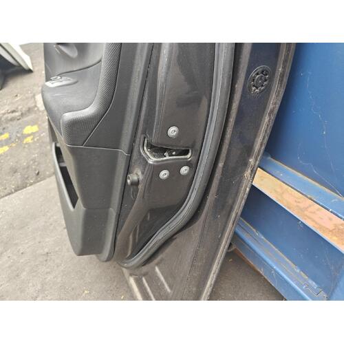 Toyota Corolla Right Front Door Lock Mechanism ZRE152 03/2007-10/2013