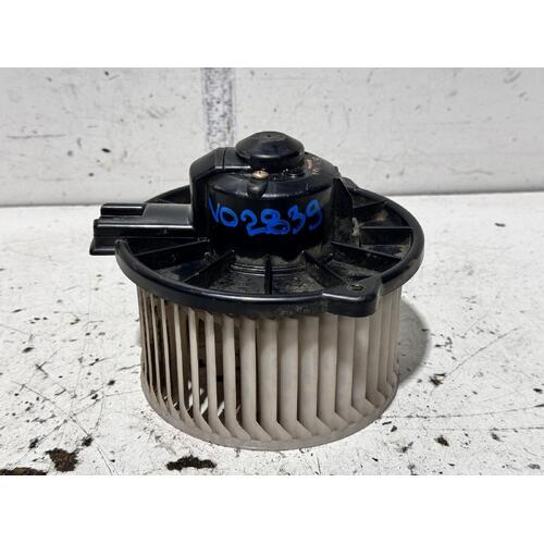 Toyota Hilux Heater Fan Motor RZN154 09/1997-02/2005