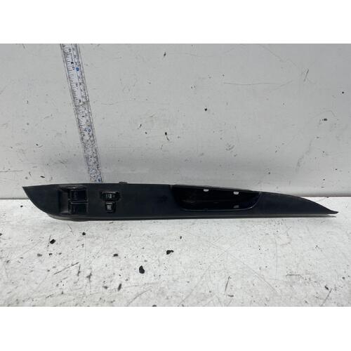 Toyota HIACE Power Window MASTER Switch TRH201 Right Front 03/05-02/14