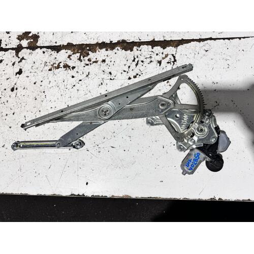 Lexus CT200H Left Front Window Regulator ZWA10 03/2011-10/2022