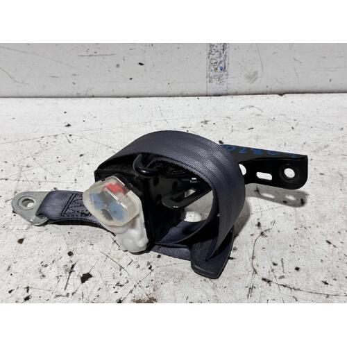 Toyota Camry Right Rear Seat Belt MCV20 05/1998-08/2002
