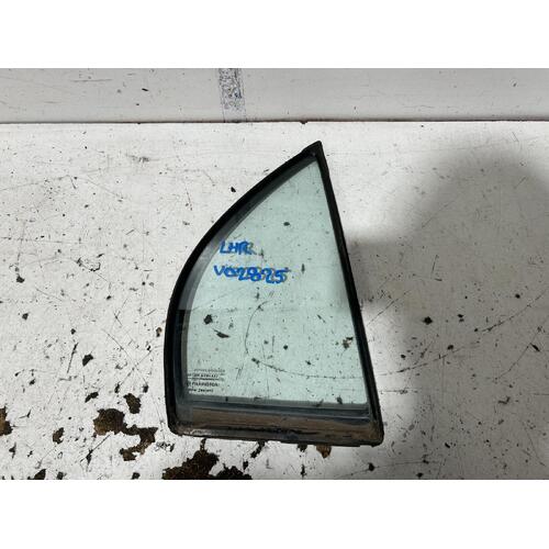 Toyota Corolla Right Rear Door 1/4 Glass AE101 09/1994-10/1999